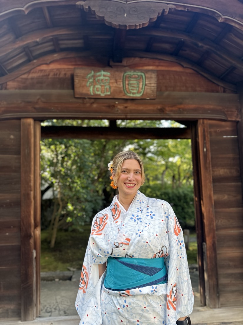 Sofía con kimono